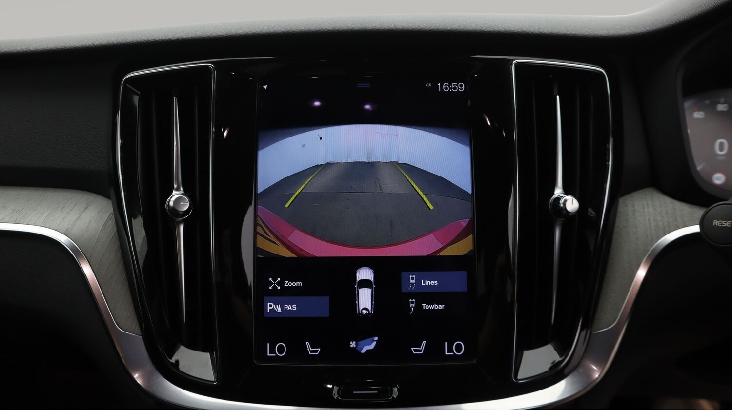 Used Volvo V60 2021 for sale - 78171662: Photo 26