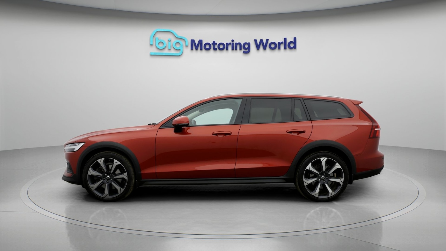 Used Volvo V60 2021 for sale - 78171662: Photo 4
