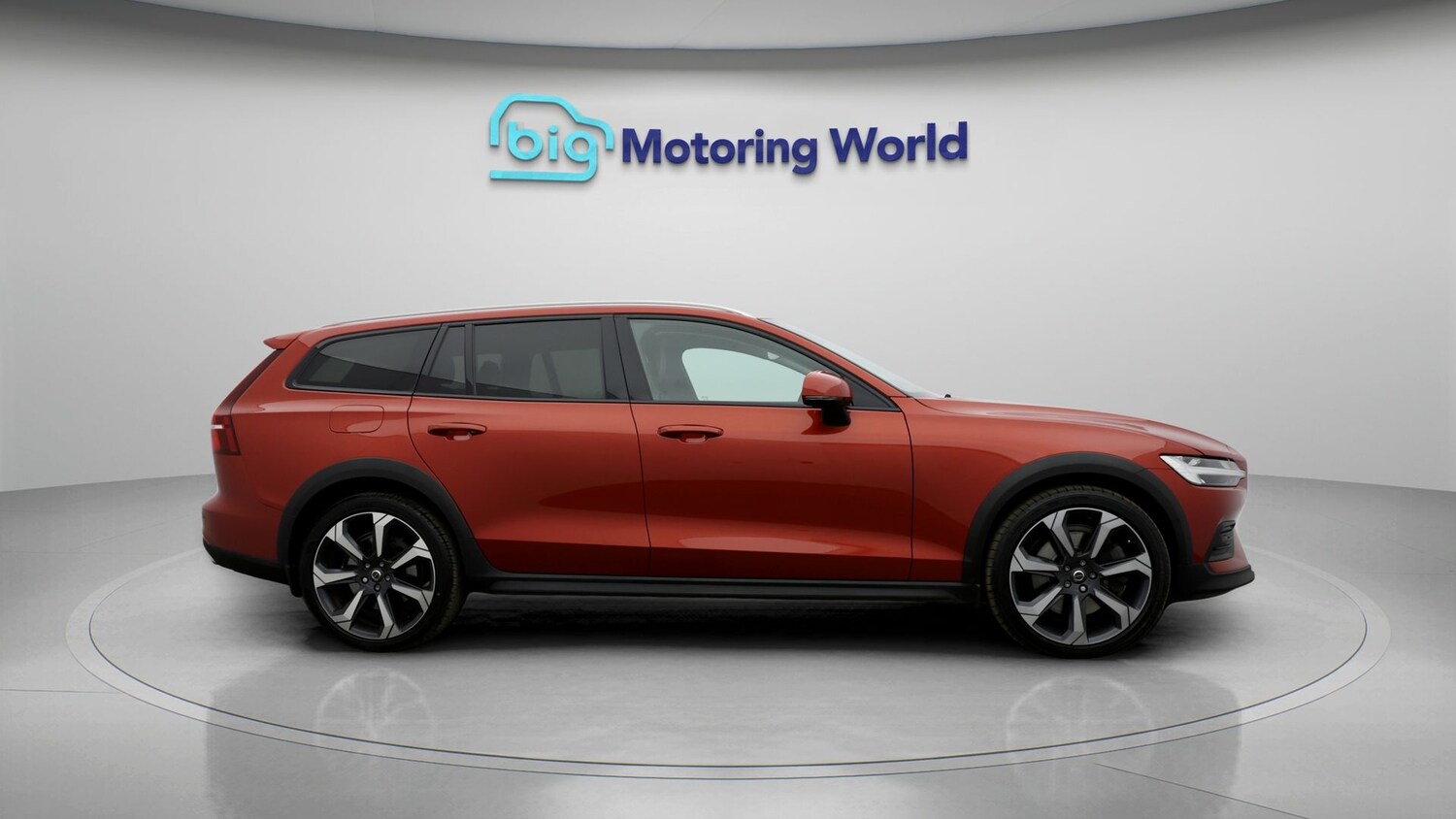 Used Volvo V60 2021 for sale - 78171662: Photo 8