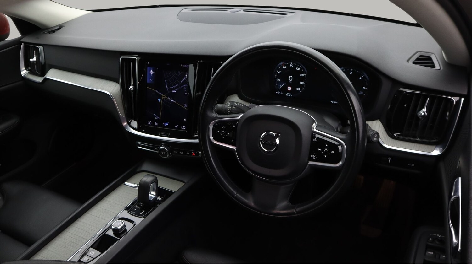 Used Volvo V60 2021 for sale - 78171662: Photo 9