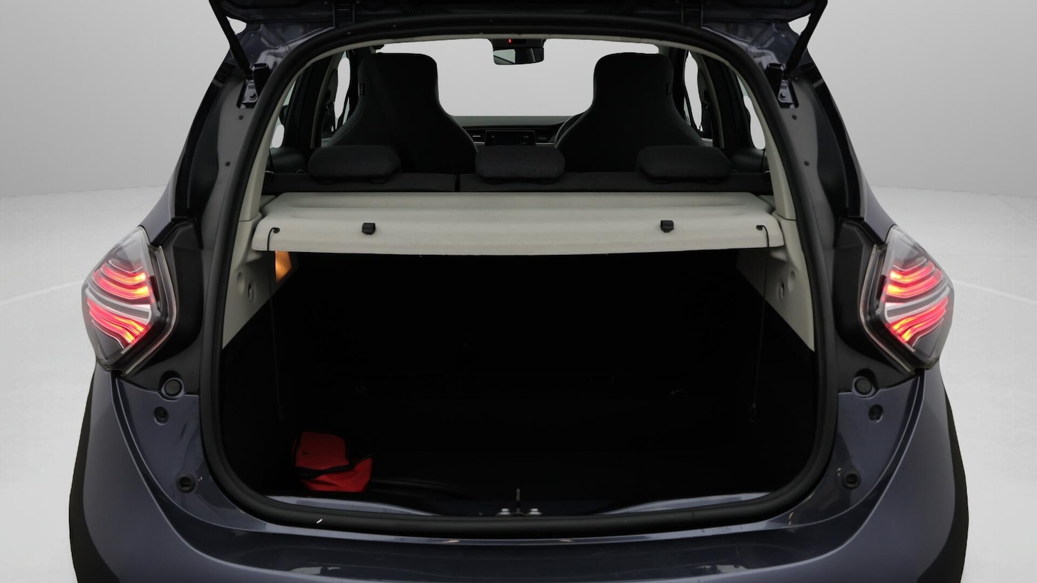 Used Renault Zoe 2022 for sale - 76188730: Photo 18