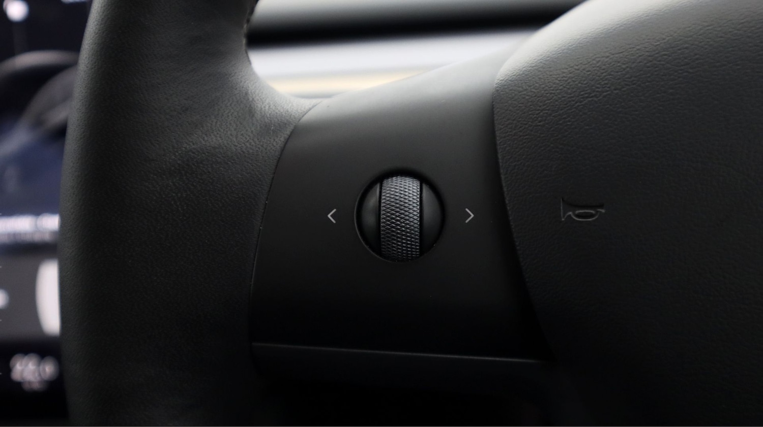 Used Tesla Model 3 2021 for sale - 77445833: Photo 22