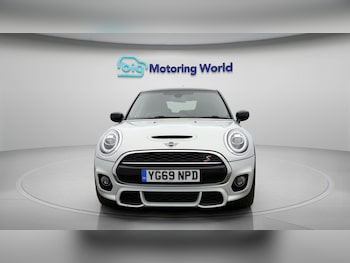 Used MINI Hatch 2019 for sale - 79091783: Photo