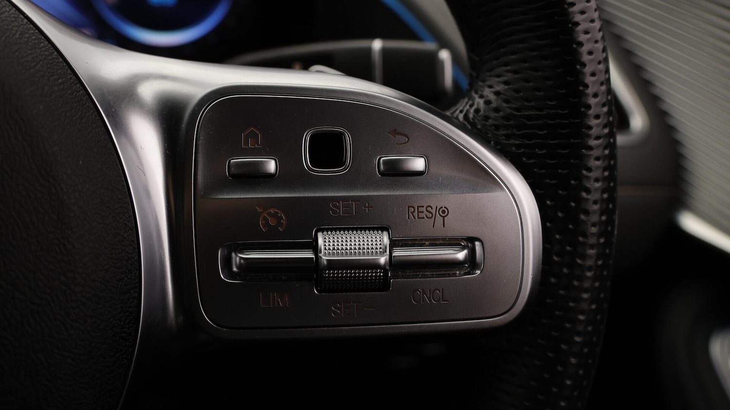 Used Mercedes-Benz EQC 2022 for sale - 76059729: Photo 43