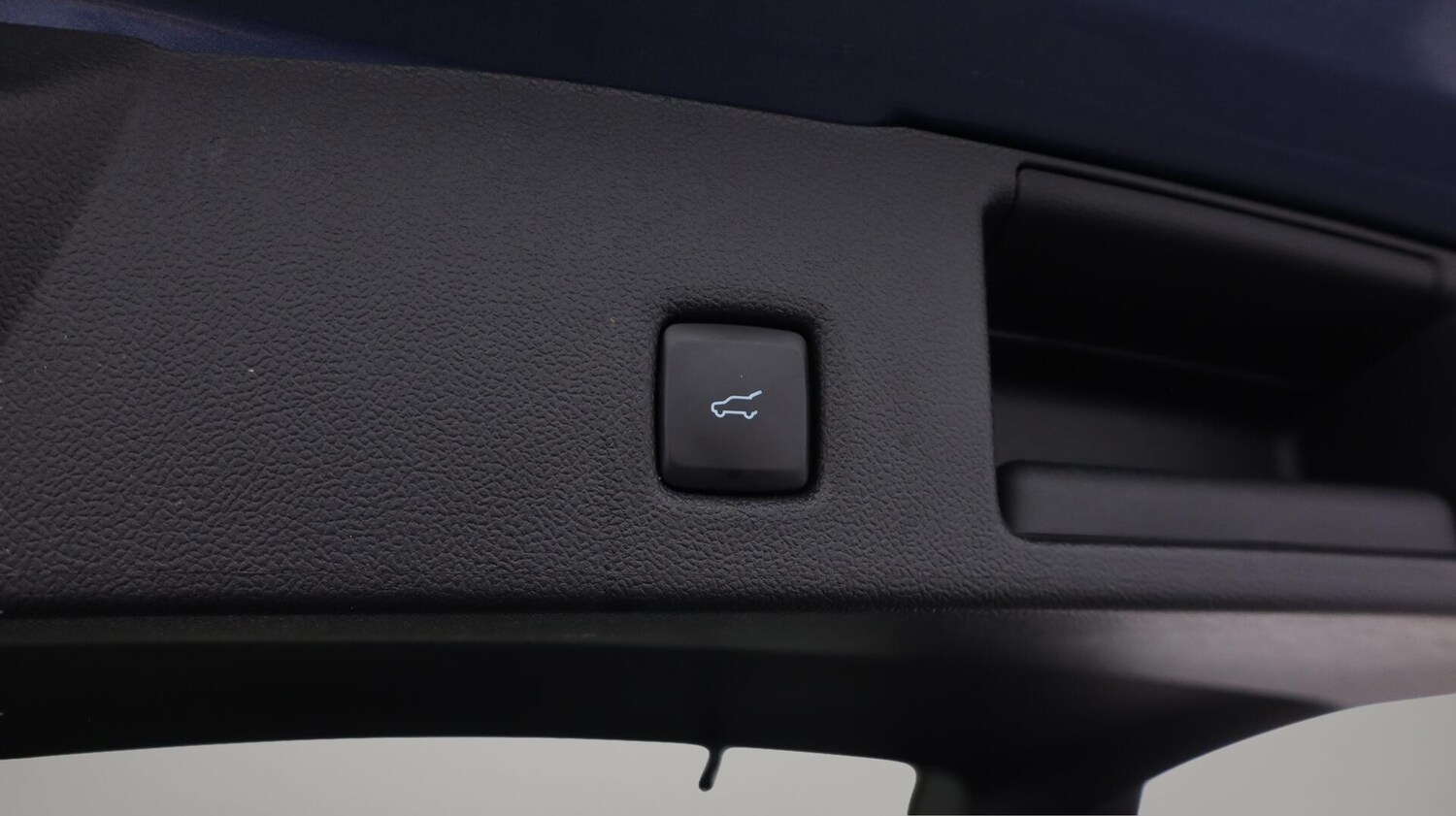 Used Ford Kuga 2022 for sale - 76715356: Photo 24