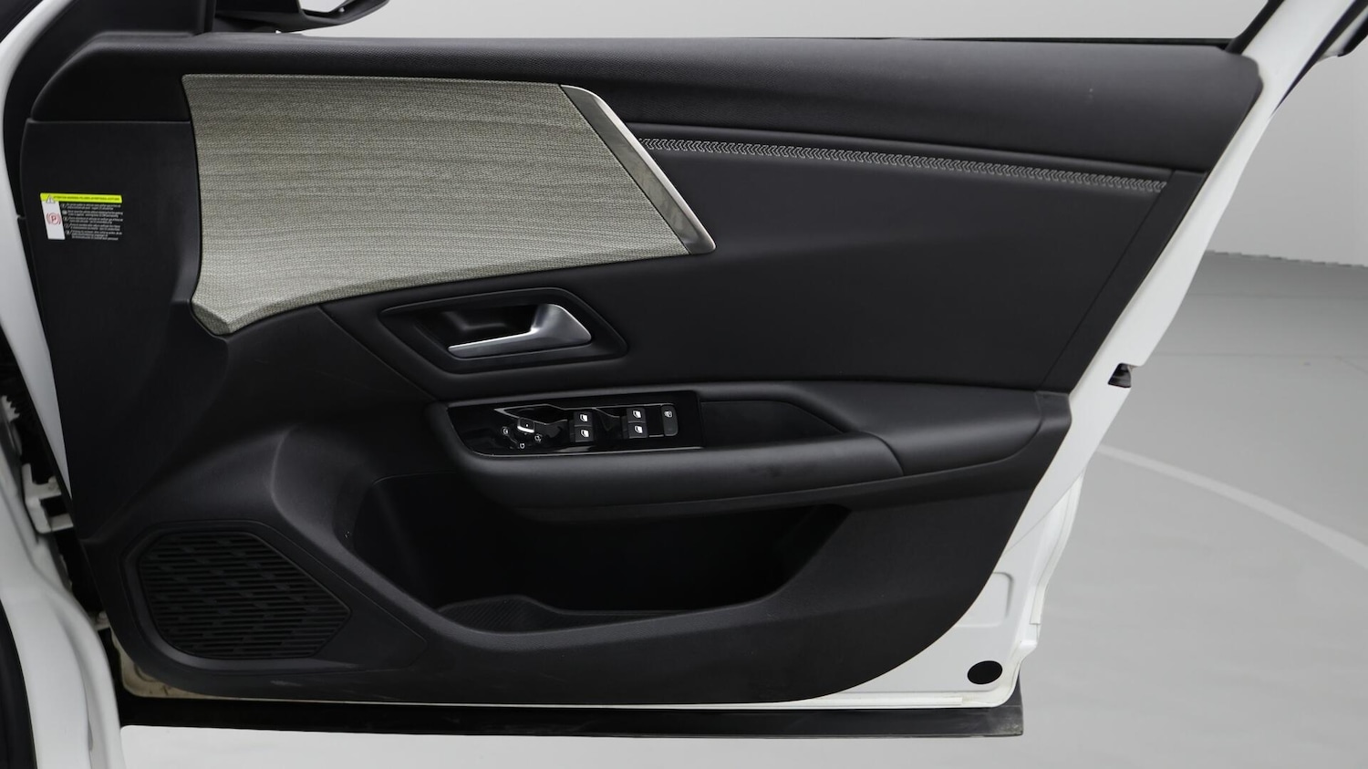 Used Citroen C5 X 2023 for sale - 76389060: Photo 16