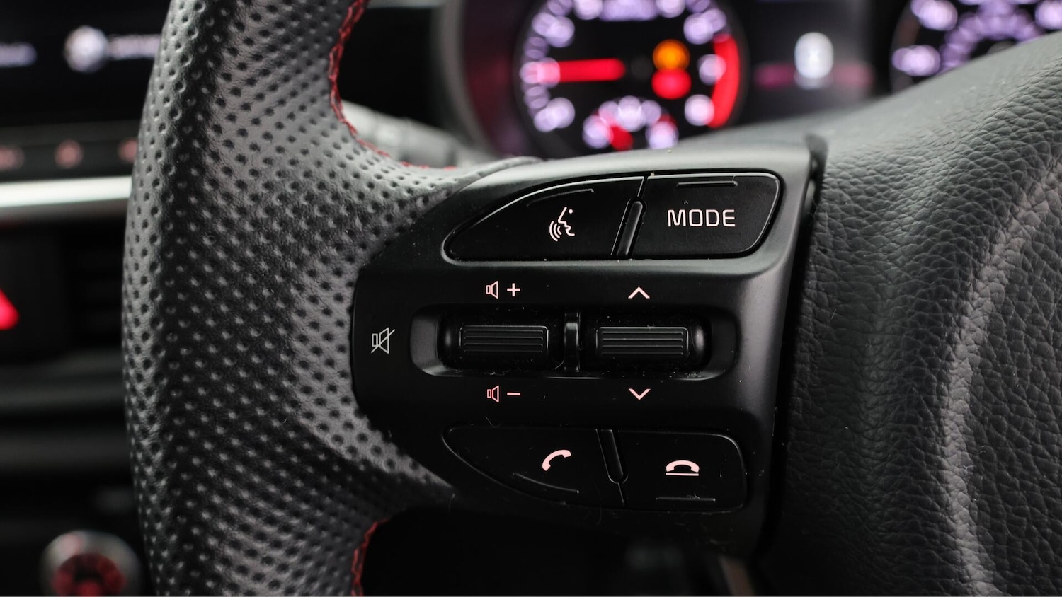 Used Kia Picanto for sale - 76201351: Photo 24