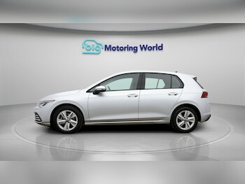 Used Volkswagen Golf 2023 for sale - 78012460: Photo