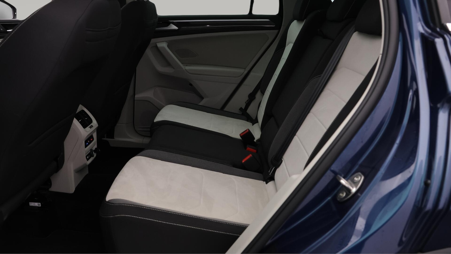 Used Volkswagen Tiguan 2021 for sale - 76001914: Photo 17