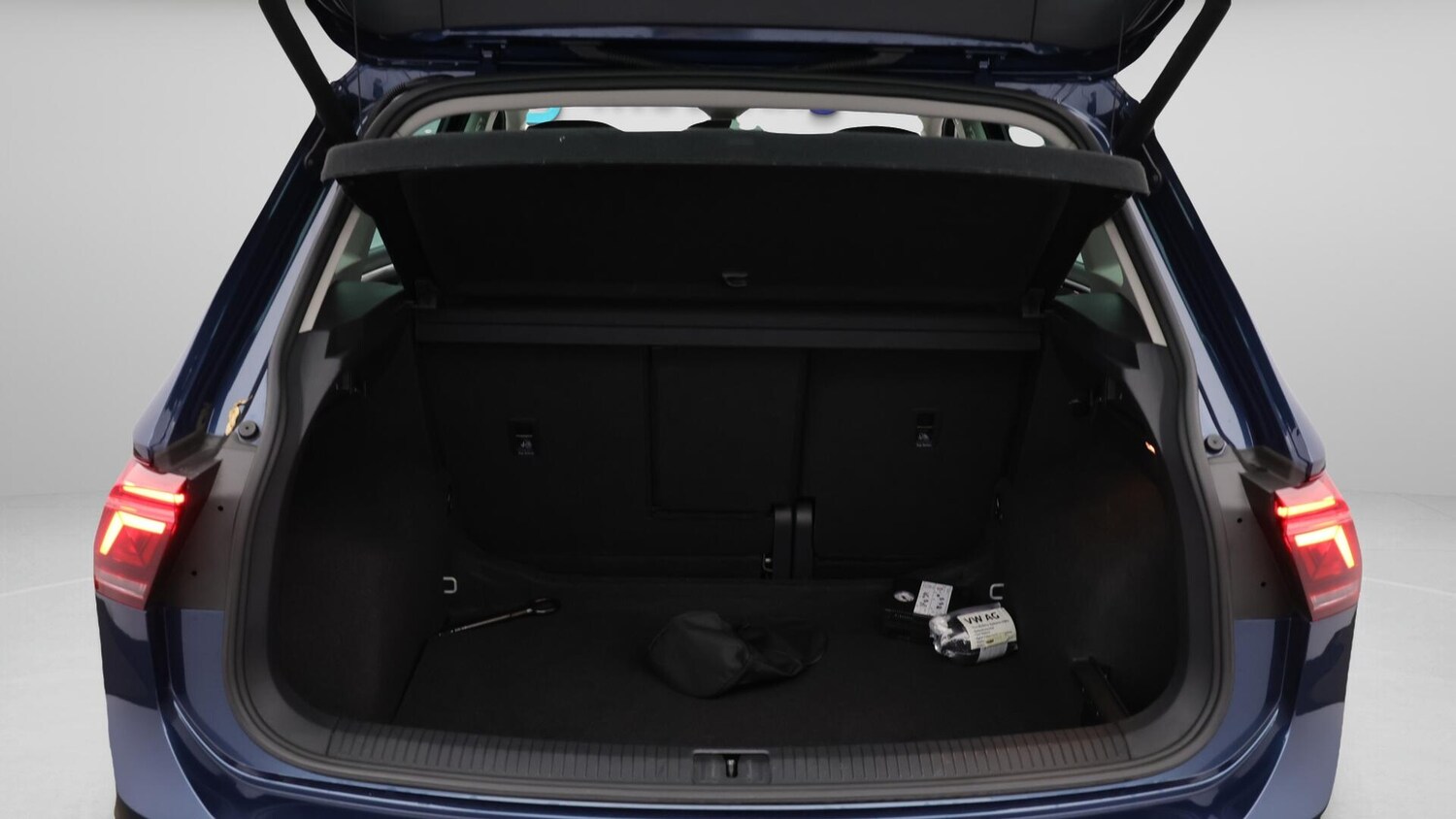 Used Volkswagen Tiguan 2021 for sale - 76001914: Photo 18