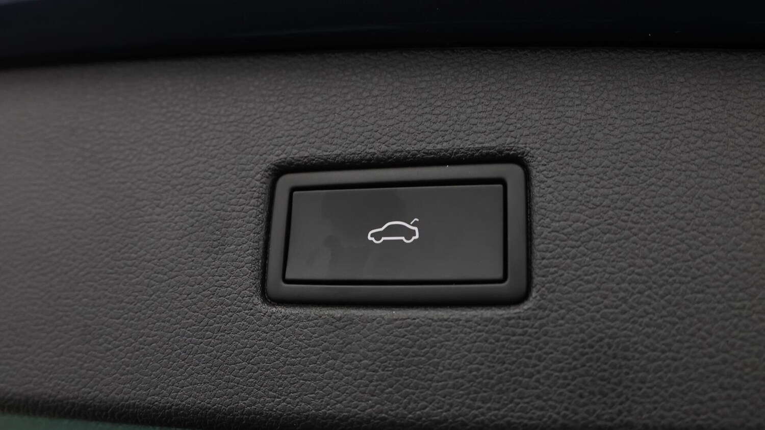 Used Volkswagen Tiguan 2021 for sale - 76001914: Photo 23