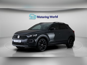 Used Volkswagen T-Roc 2022 for sale - 77540577: Photo