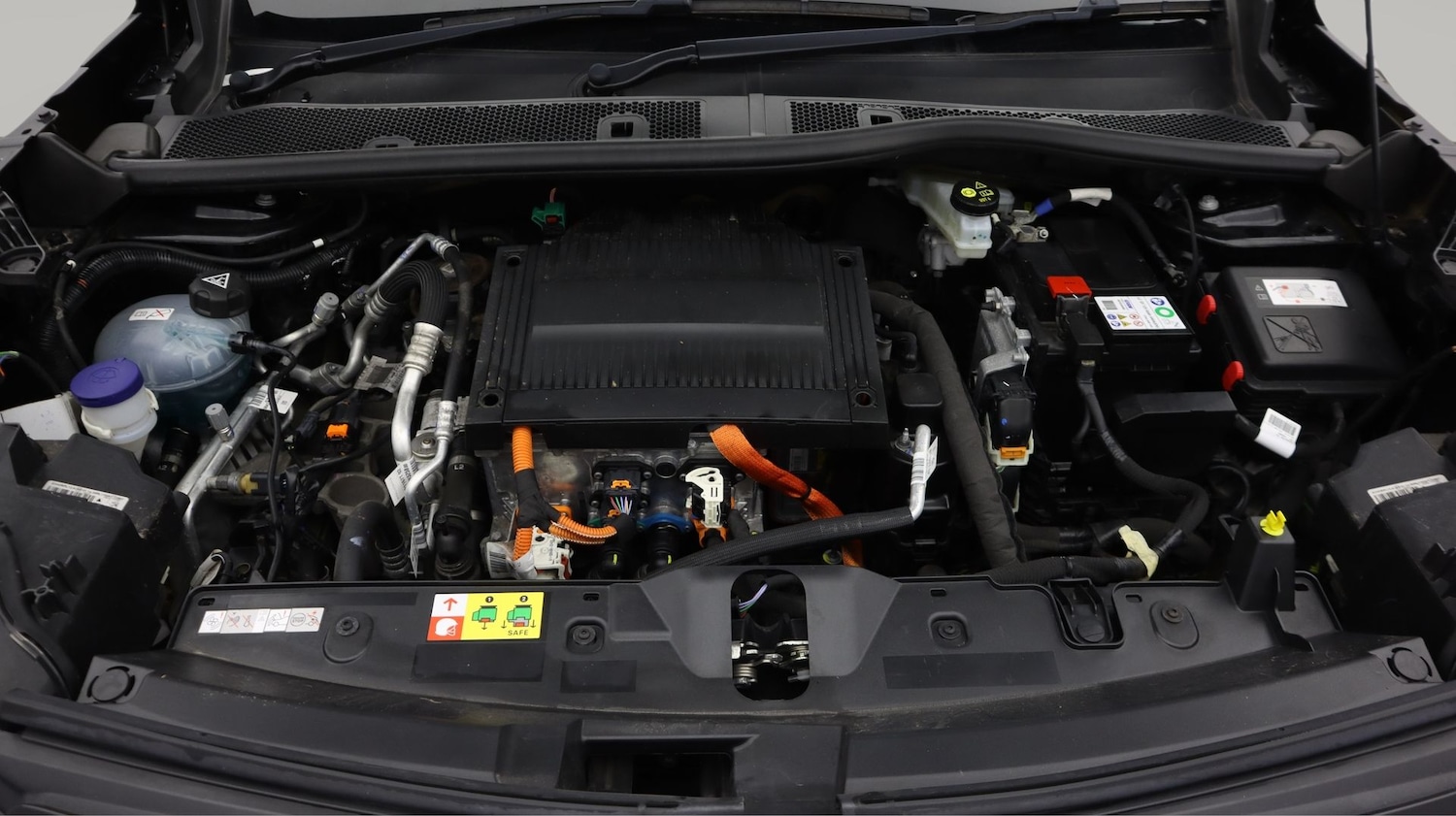 Used Peugeot E-2008 for sale - 77854446: Photo 19