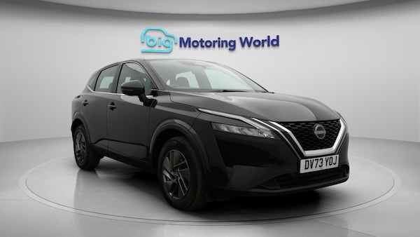 Used Nissan Qashqai 2023 for sale - 76284111: Photo 2