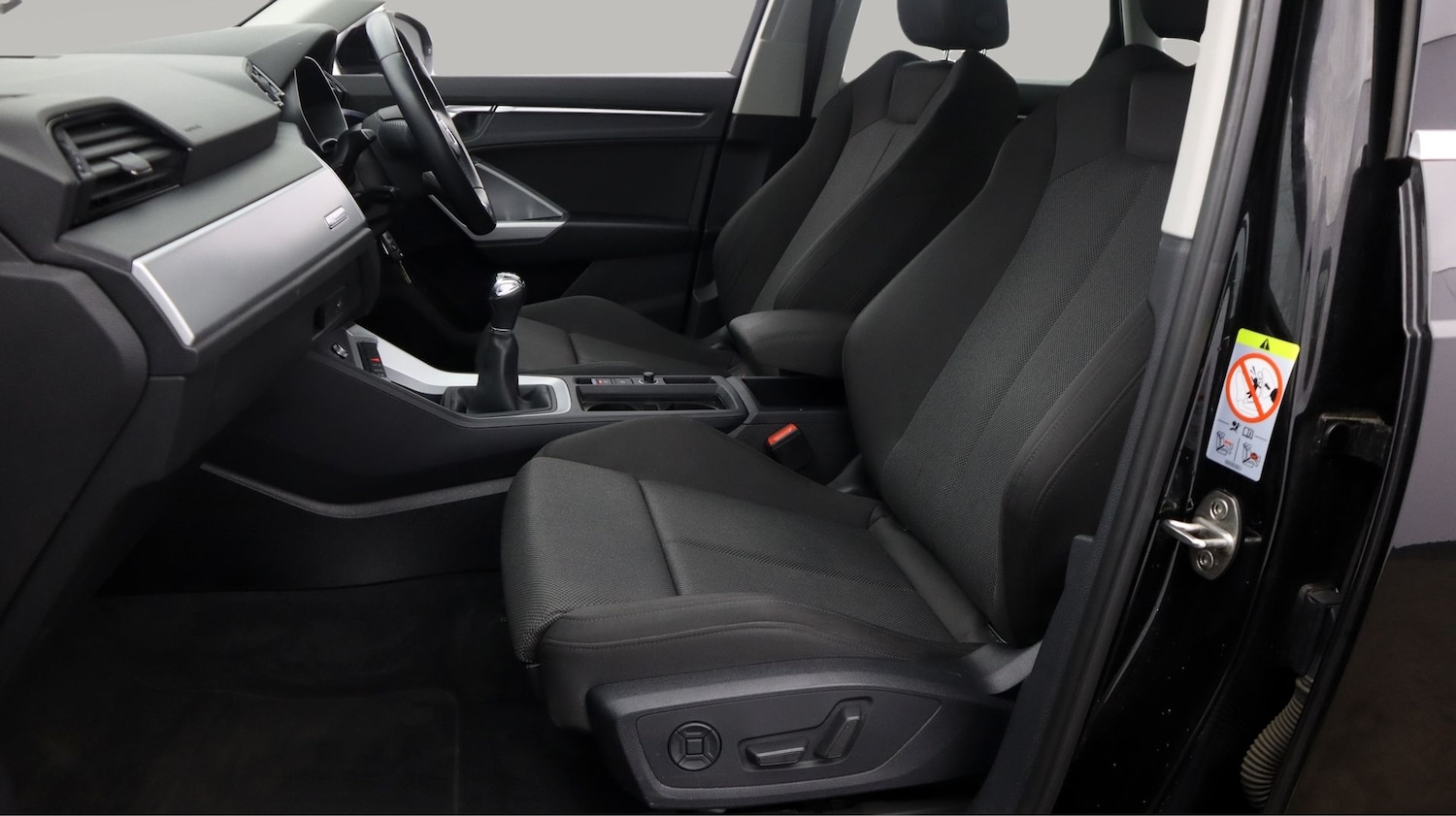 Used Audi Q3 2019 for sale - 77379391: Photo 14