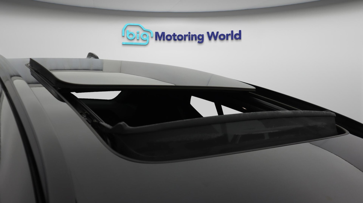 Used Volvo XC40 for sale - 76735089: Photo 21