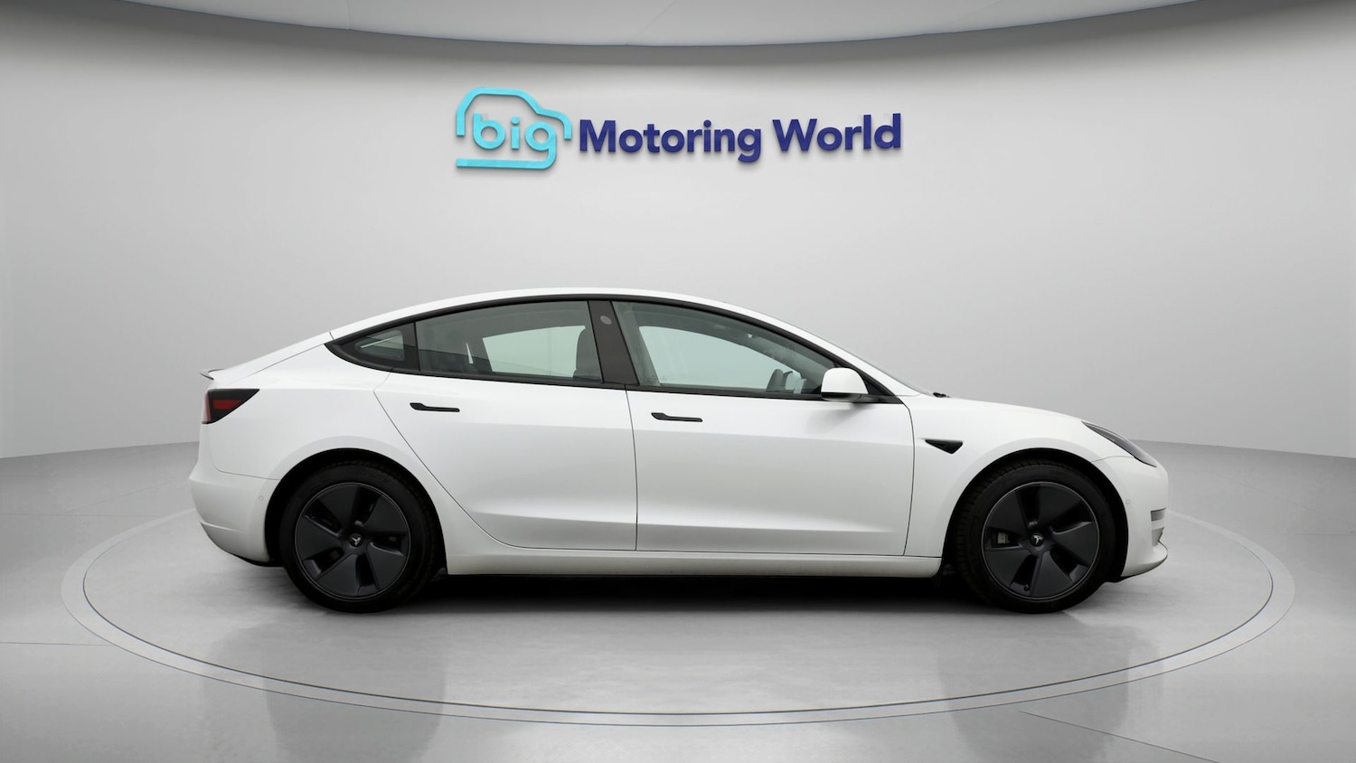 Used Tesla Model 3 2021 for sale - 77261799: Photo 8