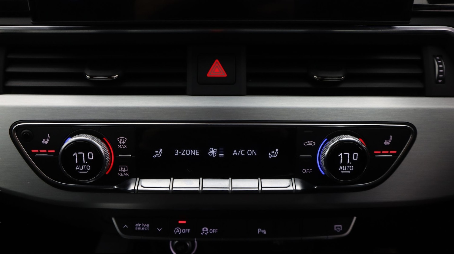 Used Audi A4 Avant 2020 for sale - 78018686: Photo 12