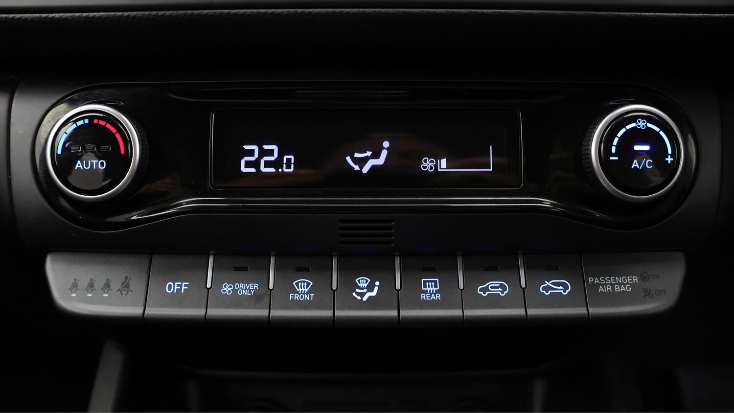 Used Hyundai KONA 2021 for sale - 76432404: Photo 13