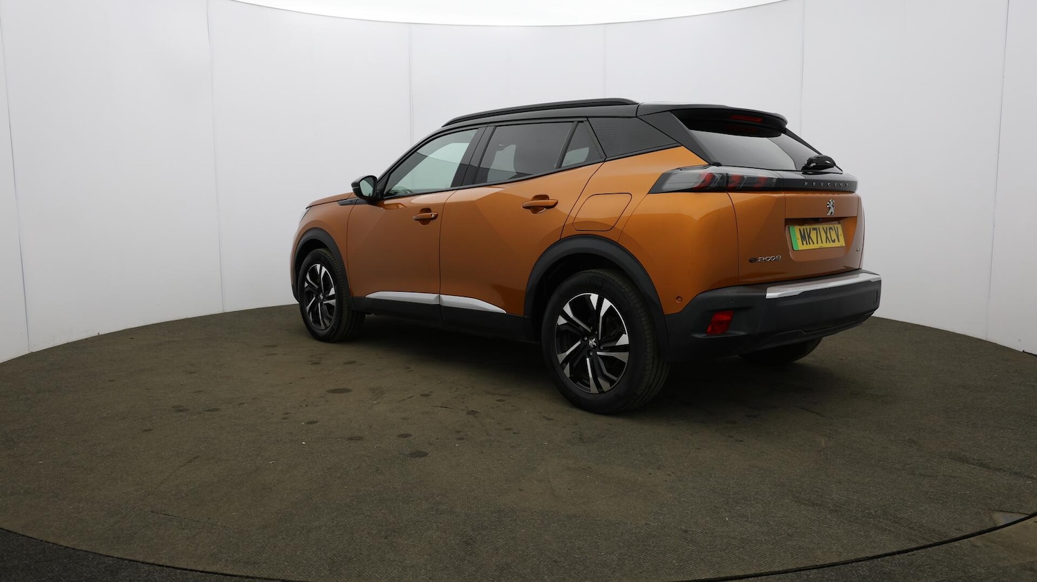 Used Peugeot E-2008 2021 for sale - 76084154: Photo 58