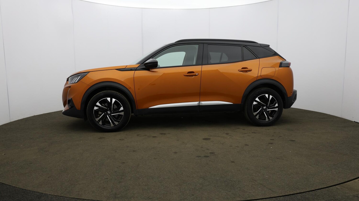 Used Peugeot E-2008 2021 for sale - 76084154: Photo 74