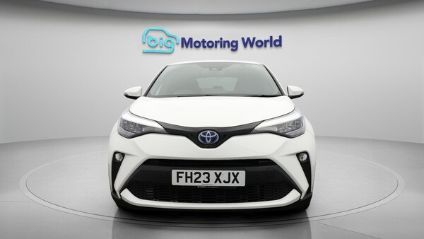 Used Toyota C-HR 2023 for sale - 76166386: Photo 3