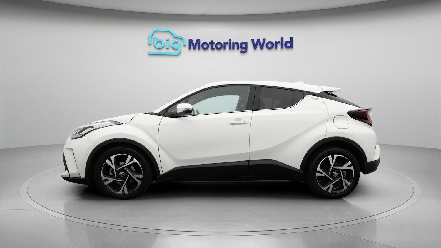 Used Toyota C-HR 2023 for sale - 76166386: Photo 5