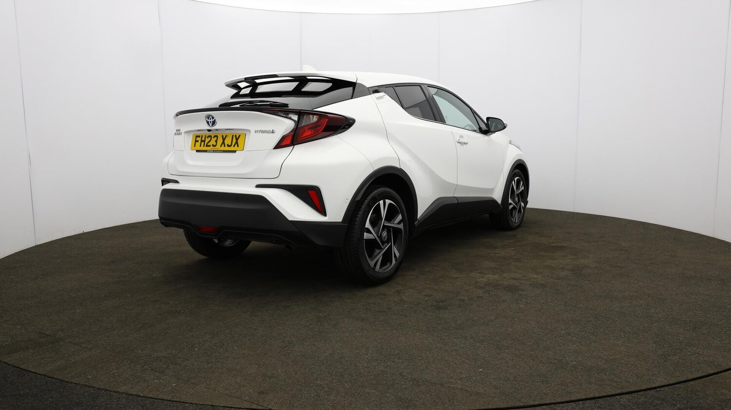 Used Toyota C-HR 2023 for sale - 76166386: Photo 62
