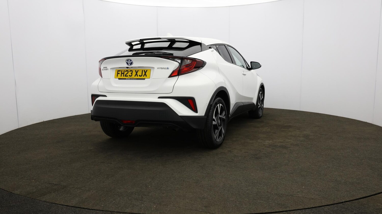 Used Toyota C-HR 2023 for sale - 76166386: Photo 63