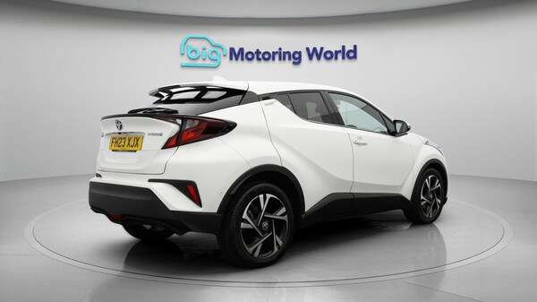 Used Toyota C-HR 2023 for sale - 76166386: Photo 8