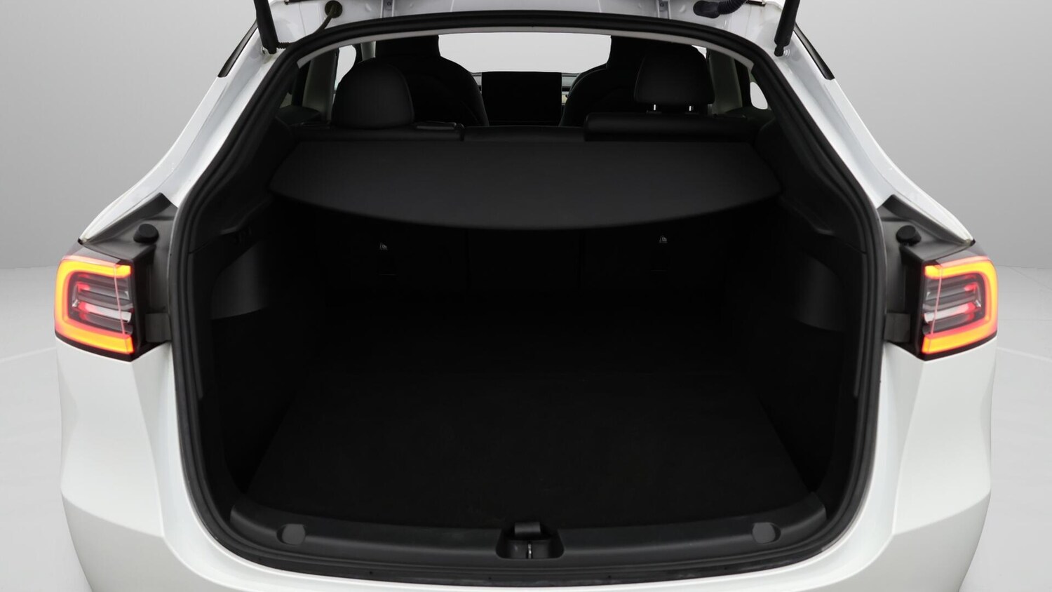 Used Tesla Model Y 2022 for sale - 76013400: Photo 18