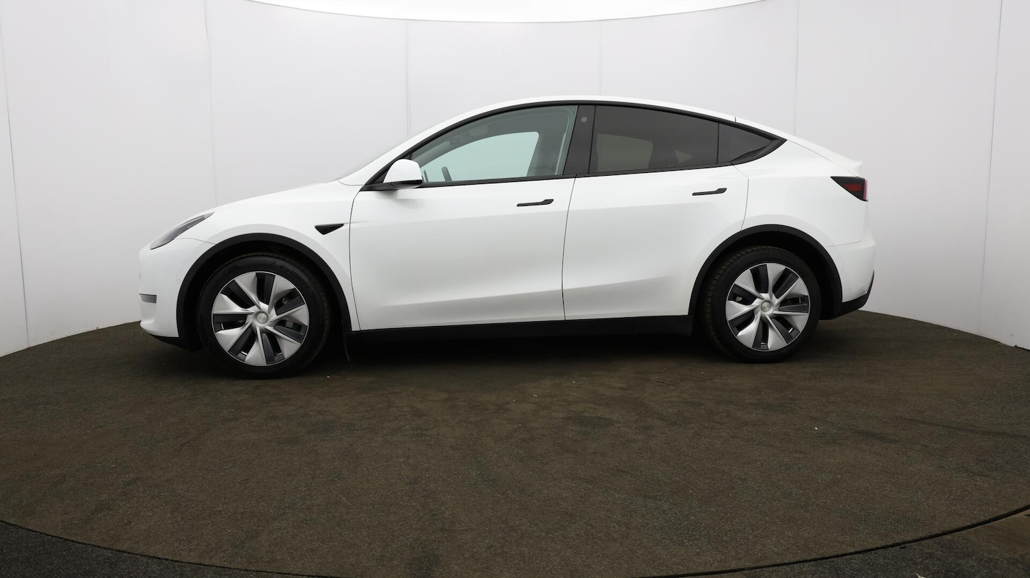 Used Tesla Model Y 2022 for sale - 76013400: Photo 74