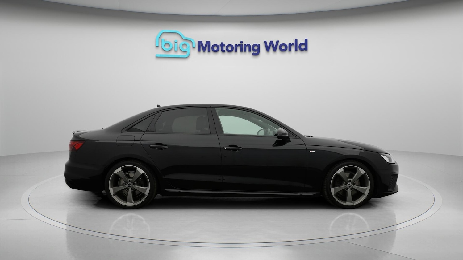 Used Audi A4 2021 for sale - 76633071: Photo 9
