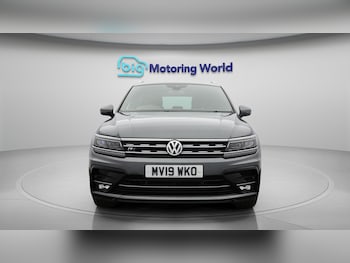Used Volkswagen Tiguan 2019 for sale - 75657405: Photo