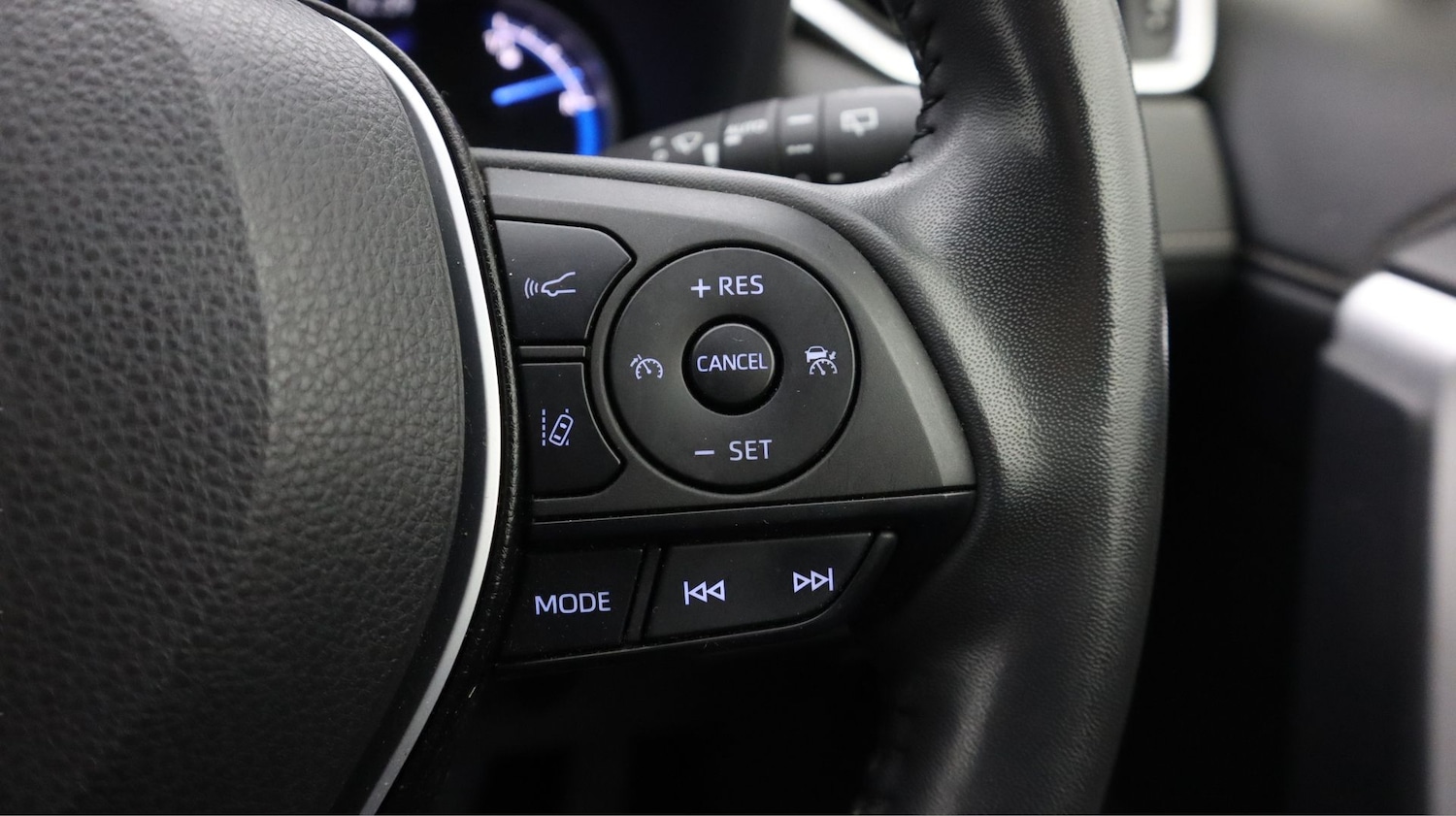 Used Toyota RAV4 2022 for sale - 77721028: Photo 23