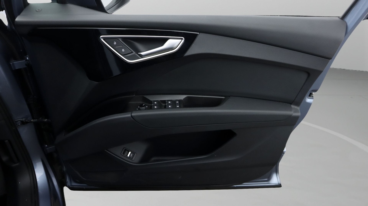 Used Audi Q4 e-tron 2023 for sale - 77746134: Photo 15