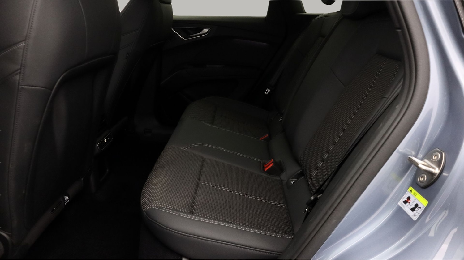 Used Audi Q4 e-tron 2023 for sale - 77746134: Photo 16