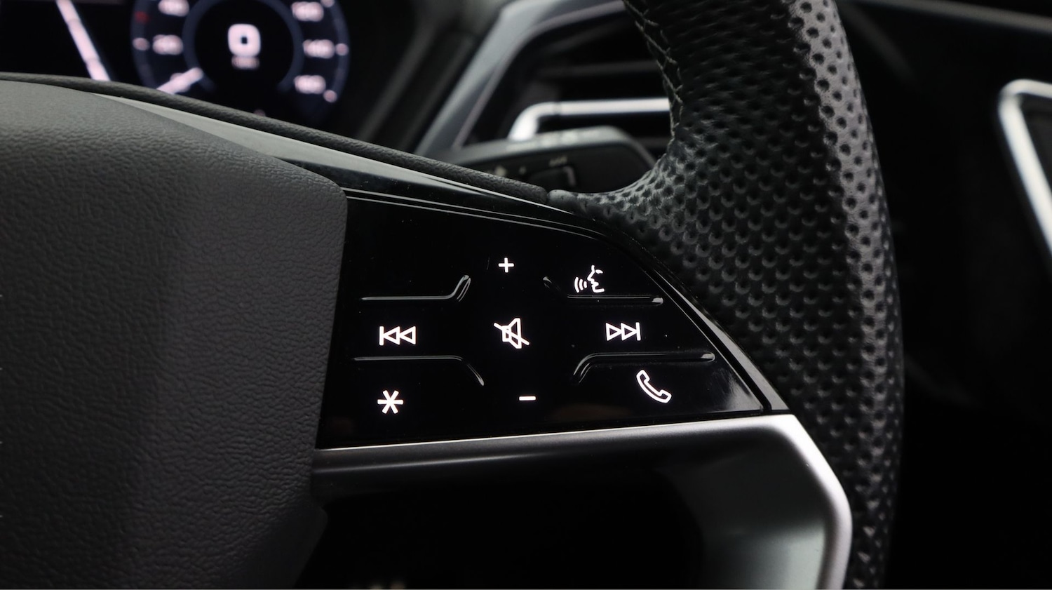 Used Audi Q4 e-tron 2023 for sale - 77746134: Photo 22