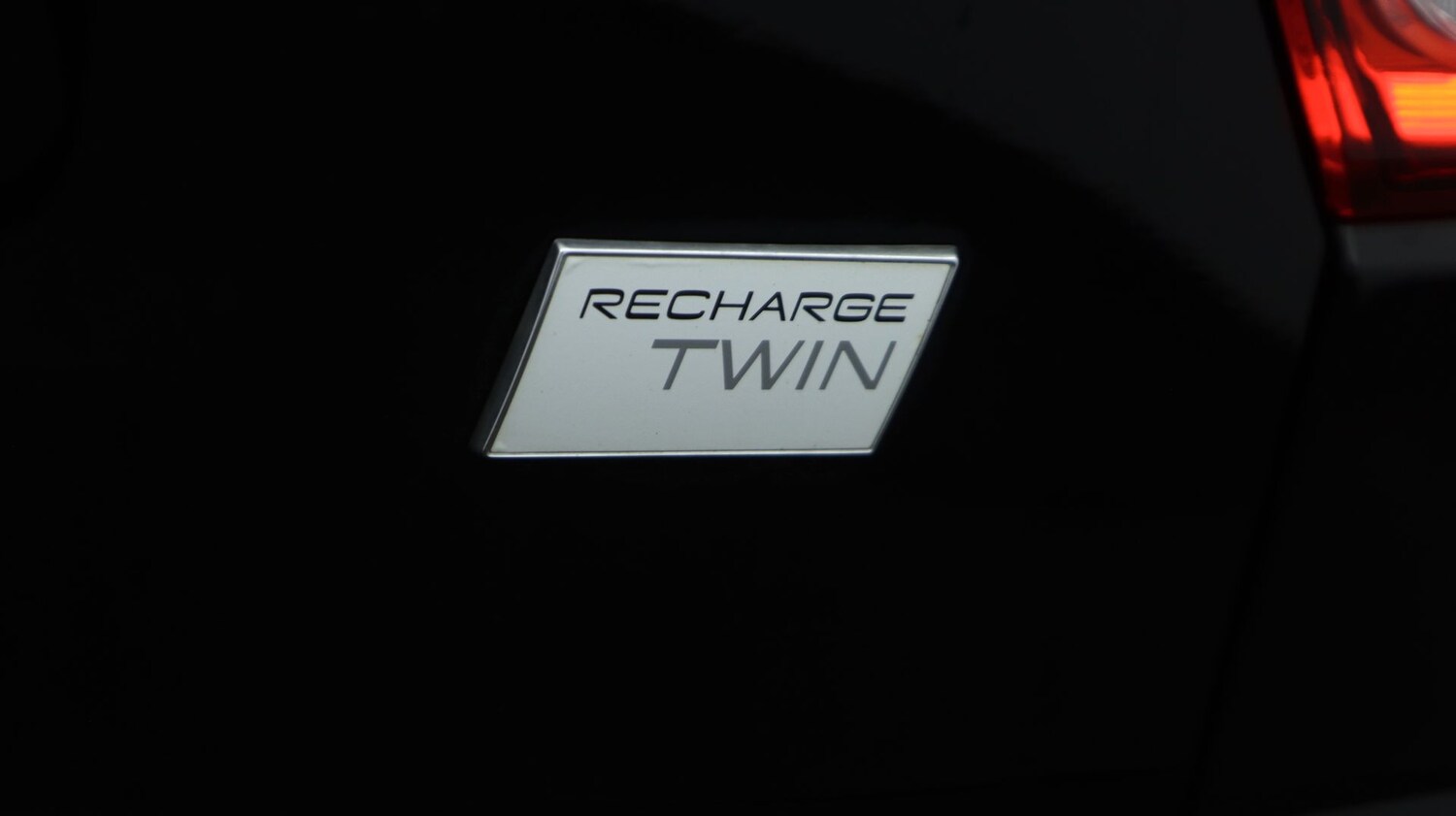 Used Volvo XC40 2022 for sale - 77467126: Photo 21