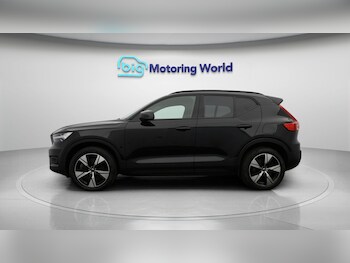 Used Volvo XC40 2022 for sale - 77467126: Photo