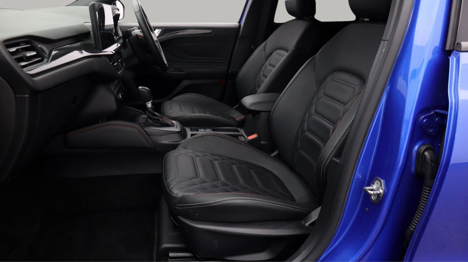 Used Ford Focus 2023 for sale - 78178222: Photo 14