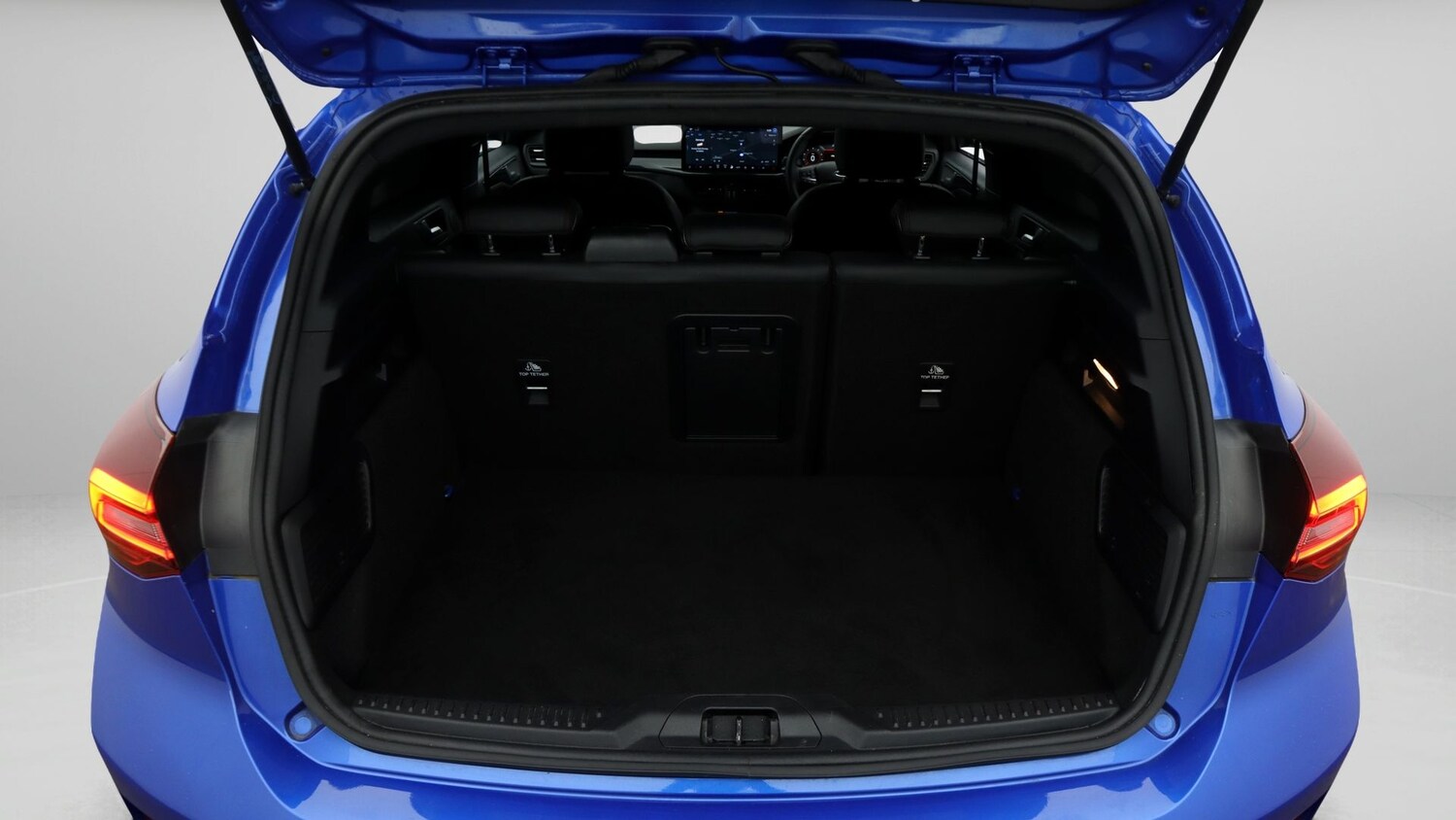 Used Ford Focus 2023 for sale - 78178222: Photo 17