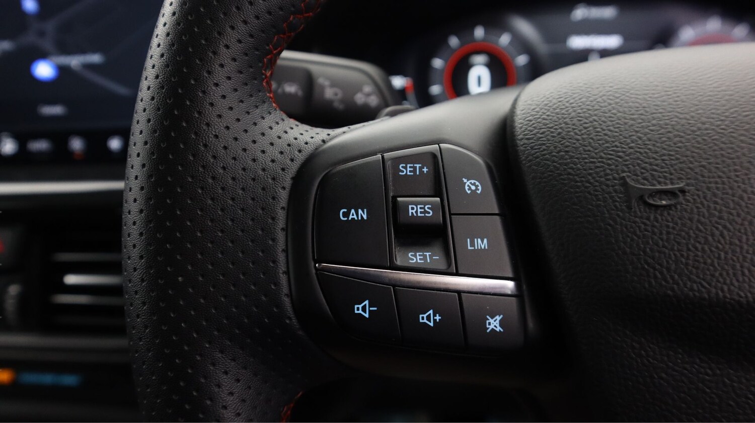 Used Ford Focus 2023 for sale - 78178222: Photo 22