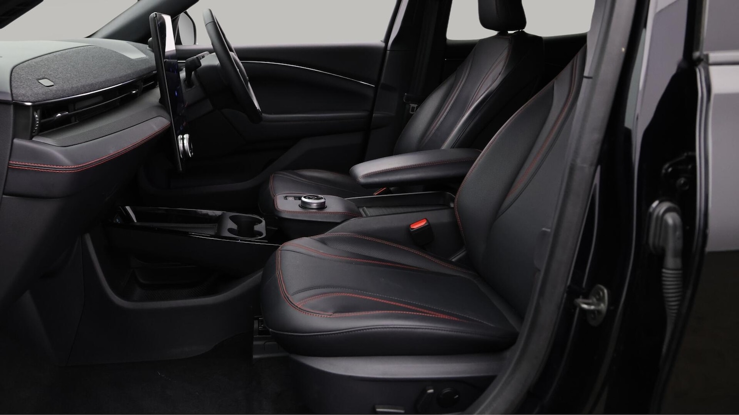 Used Ford Mustang Mach-E 2021 for sale - 76388120: Photo 15