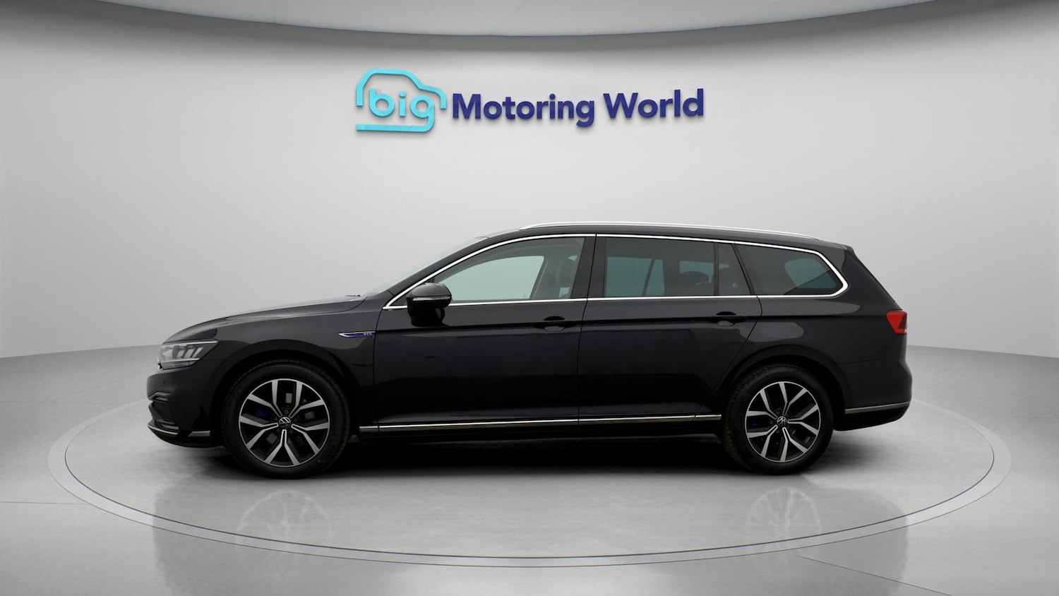 Used Volkswagen Passat 2021 for sale - 77379564: Photo 4