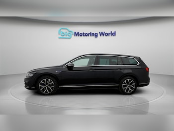 Used Volkswagen Passat 2021 for sale - 77379564: Photo