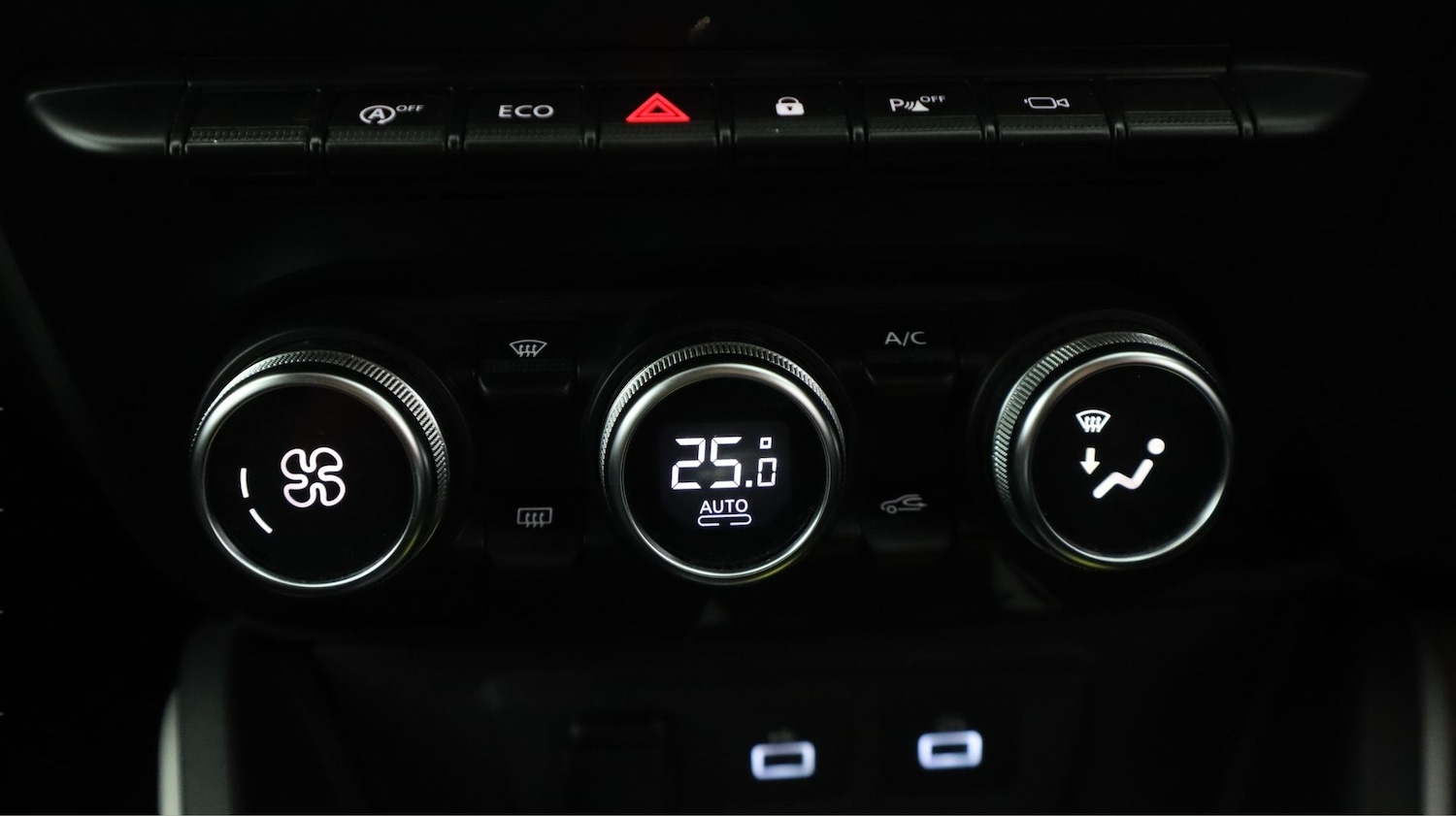 Used Dacia Duster 2022 for sale - 77617619: Photo 12