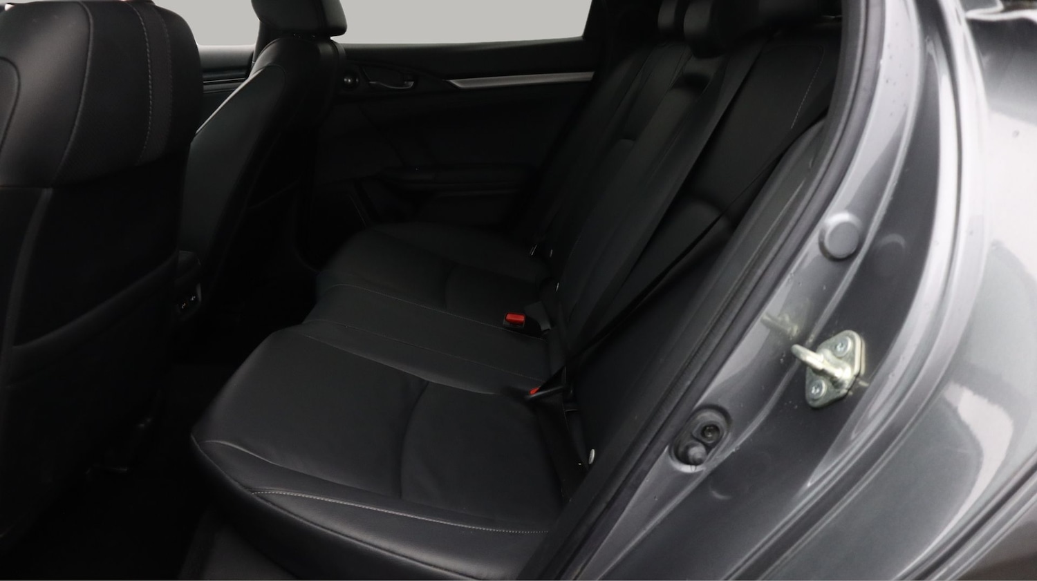 Used Honda Civic 2021 for sale - 77262680: Photo 16