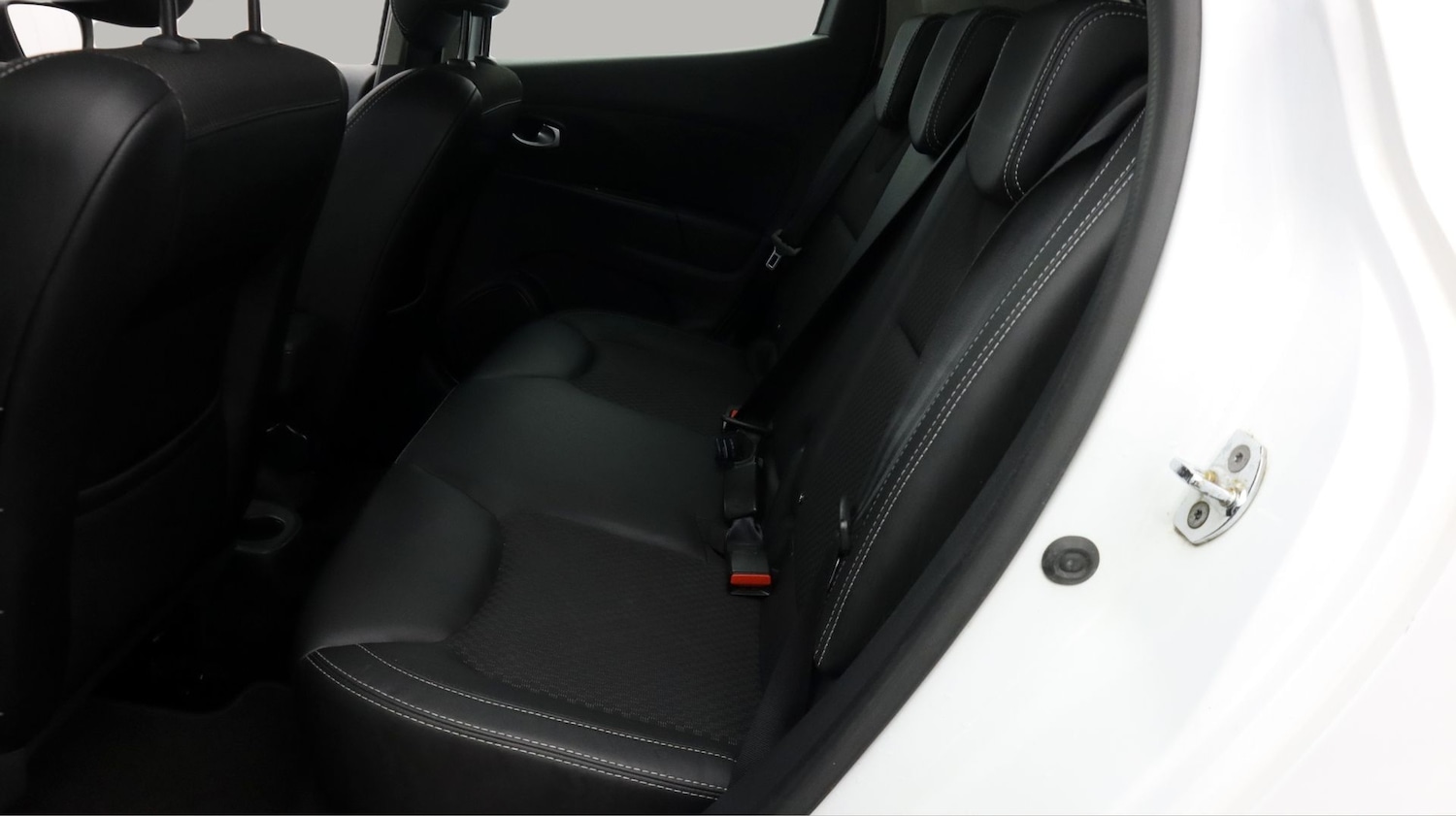 Used Renault Clio 2017 for sale - 78071067: Photo 16