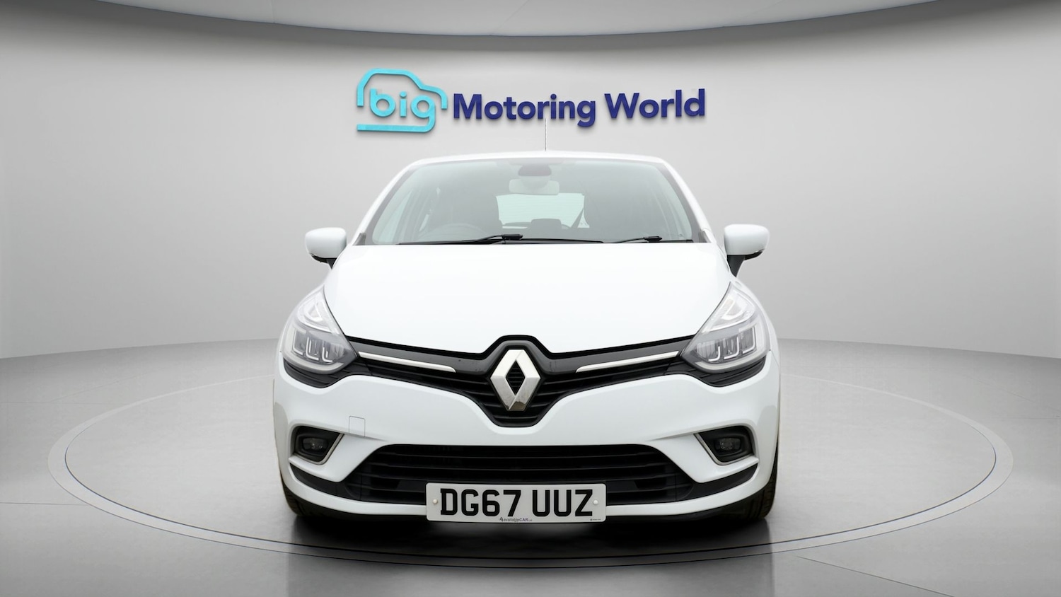 Used Renault Clio 2017 for sale - 78071067: Photo 2
